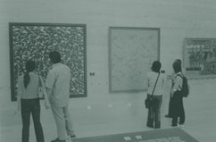 油画作品《蓝天下》和《原野》2004年在中国美术馆第三届《中国油画大展》上展出